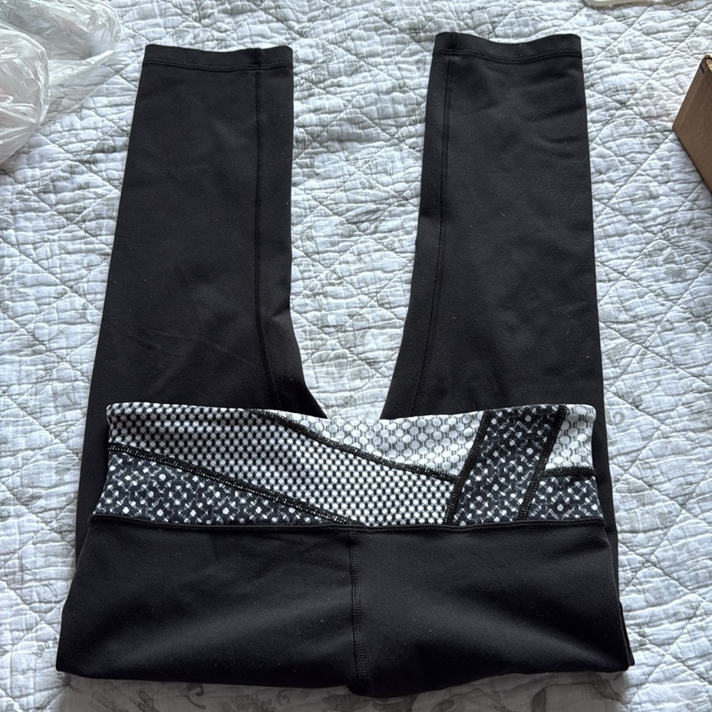 GUC Lululemon Wunder Under Crop III *Full-On LuonBlack/Dottie Eyelet White BLK - Picture 10 of 10